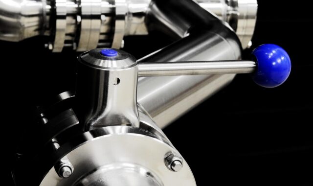 industry, metal, stainless steel, anlagentechnik, technology, tube, faucet, stopcock, valve, shut down, closure, close