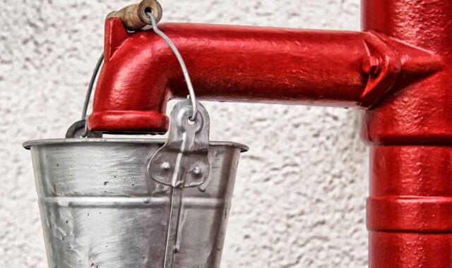 pump, water pump, hand pump, tube, auburn, old, stole, nature, iron, zinc plated, zinc, bucket, handle, water tap, to water, water, garden pump, fill, filling