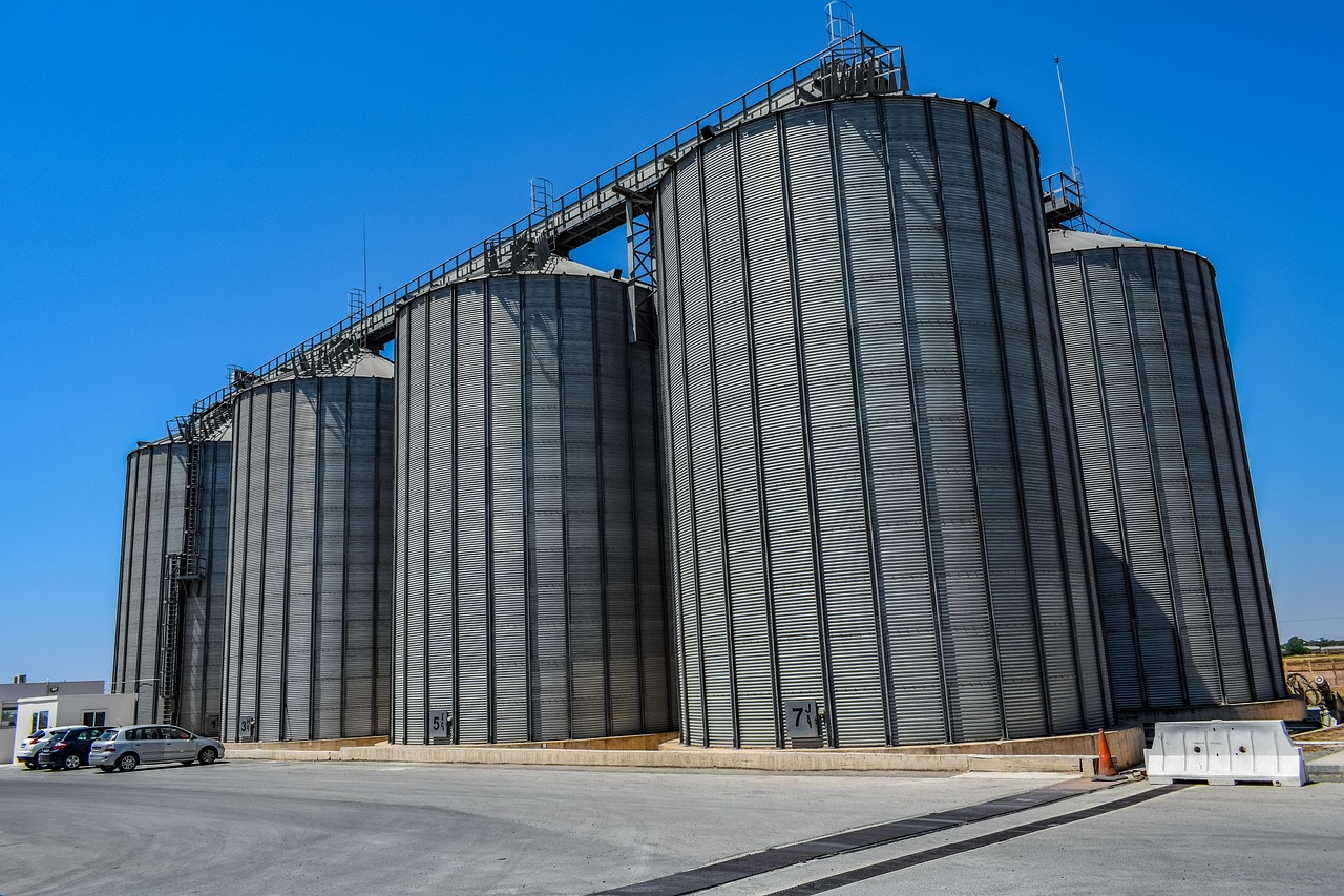 silo, tower, industry, storage, industrial, tank, factory, architecture, agricultural, metallic, silver, agriculture, blue metal, blue industry, silo, silo, silo, silo, silo