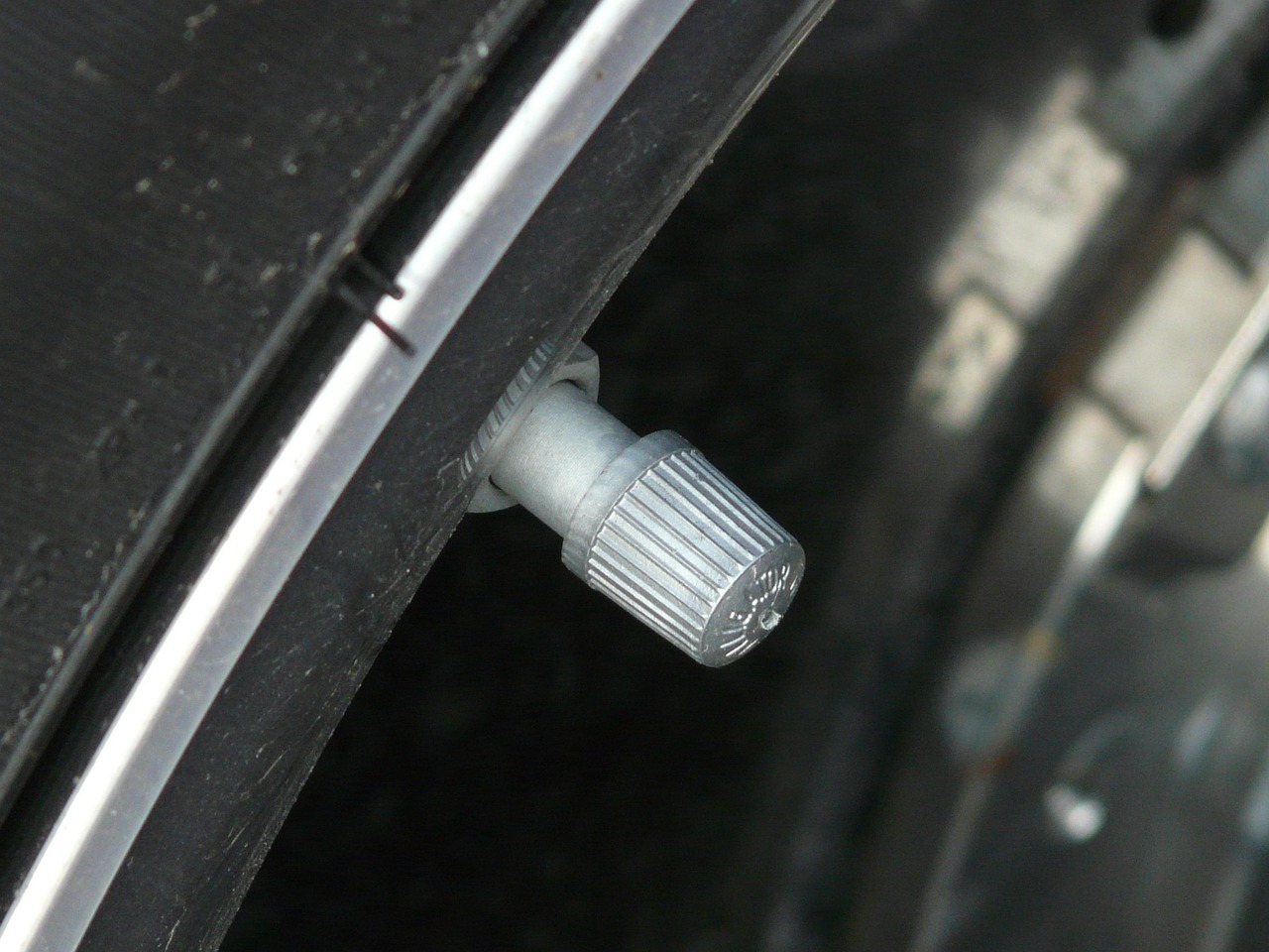 valve cap, valve, air, air pressure, tire, inflate, rim, automobile, valve cap, valve cap, valve cap, air pressure, air pressure, air pressure, air pressure, air pressure