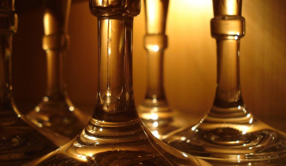glasses, wine glasses, stemware, glassware, elegant, closeup, wine glasses, wine glasses, wine glasses, wine glasses, glassware, elegant, elegant, elegant, elegant, elegant